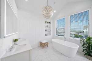 2000 N Ocean Ave LuxQue033