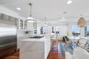 2000 N Ocean Ave LuxQue059