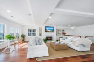 2000 N Ocean Ave LuxQue073