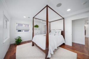 2000 N Ocean Ave LuxQue089