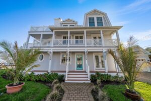 2000 N Ocean Ave LuxQue110